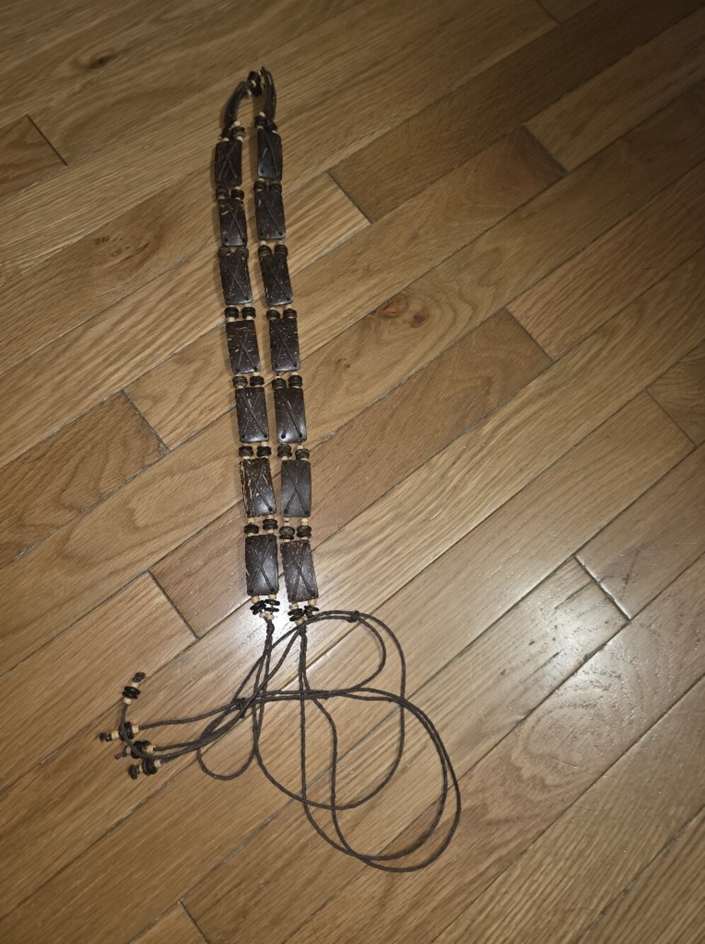 VINTAGE OVERSIZE COCONUT BEAD BELT STRAP SIZE IS XL 71" END TO END PRICES FIXED